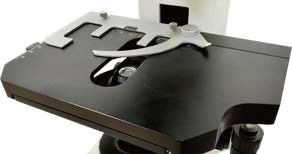 30° 傾斜した三眼円筒 垂直顕微鏡 B60